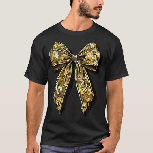 Camouflage Camo Bow Hunting Girl  Tシャツ (正面)