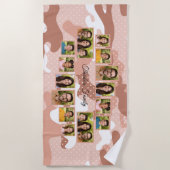 Camouflage Family Photo Collage ビーチタオル (正面)