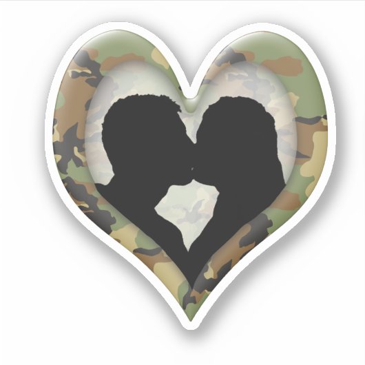 Camouflage Heart with Kissing Couple シール (正面)
