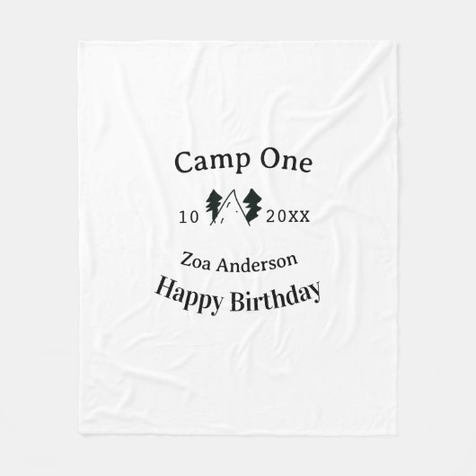 Camp one happy birthday name date campingadventure フリースブランケット (正面)