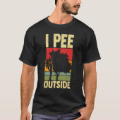 Camper  Camping Outdoor I pee outside Tシャツ (正面)
