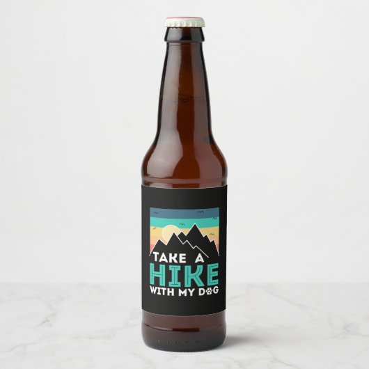 Camper Gift | Take A Hike With My Dog Birthday ビールラベル (正面)