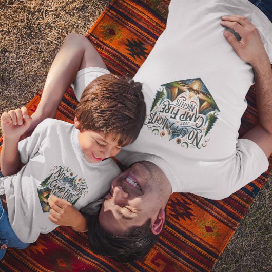 Camper Gifts, No City Light Just Camp Fire Nights トライブレンドTシャツ