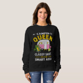 Camper Queen Classy Sassy Smart Assy Funny Men Wom スウェットシャツ (正面フル)