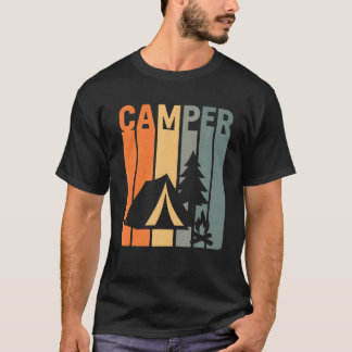 Camper Retro Funny Camping Tent Fire Pine Tree Out Tシャツ