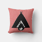 Campfire and Tent on Picnic Table Pattern クッション (正面)