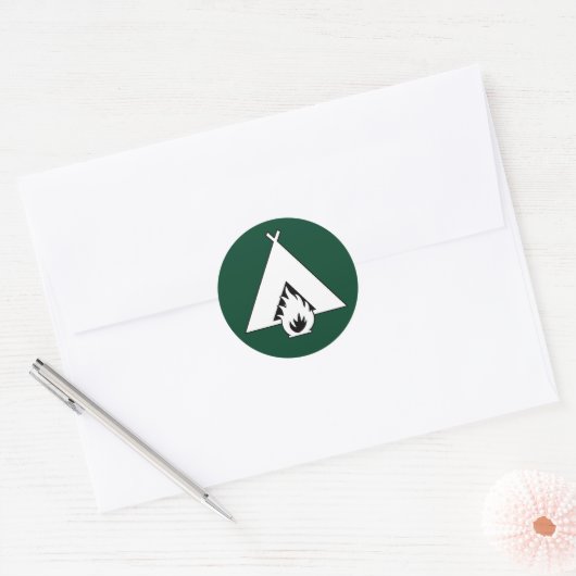 Campfire and Tent Symbol ラウンドシール (封筒)