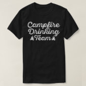 Campfire Drinking Team Vintage Camping Tシャツ (デザイン正面)