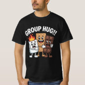 Campfire S’mores Vibes Funny Group Hug Camping Tee Tシャツ (正面)