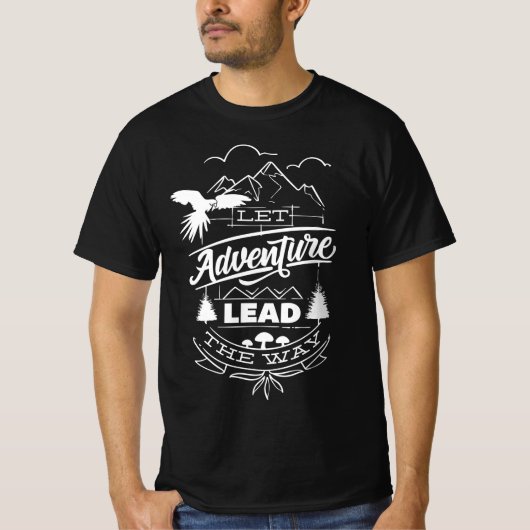 Camping Adventure wander hiking trip Tシャツ (正面)