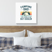 Camping Dad Vintage Retro Outdoor Vector Shirt Des キャンバスプリント (インサイチュ (寝室))