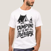 Camping Is My Therapy Tent Campfire Graphic Tシャツ (正面)