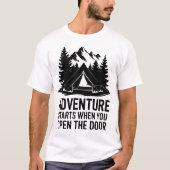 Camping Life Forest Tent Door Adventure Quote Tシャツ (正面)