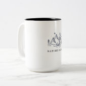 Camping Mug for Outdoor Lovers – Adventure & Natur ツートーンマグカップ (正面左)
