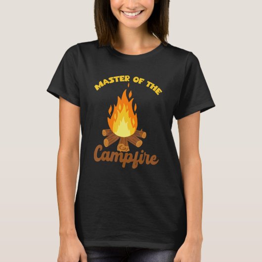 Camping Outdoor Designs Master Of The Campfire Tシャツ (正面)
