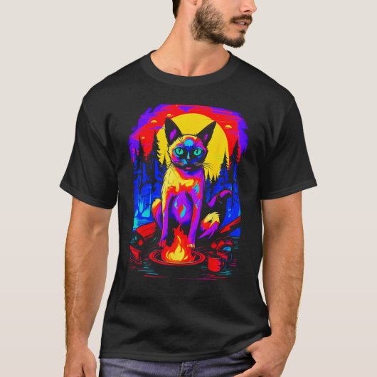 Camping Siamese Cat Tシャツ (正面)