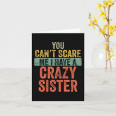 Can&#39;t怖がらせ妹の仲間熱狂するがいるおもしろい カード (黄色い花)