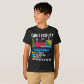 Can I Lick It Periodic Table Funny Science Chemist Tシャツ (正面フル)