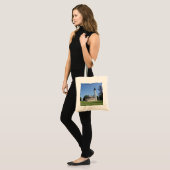Cana Island Lighthouse tote bag トートバッグ (正面(モデル))