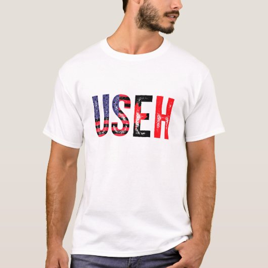 Canada Day Useh Canadian Us Canada Flag Maple Leaf Tシャツ (正面)