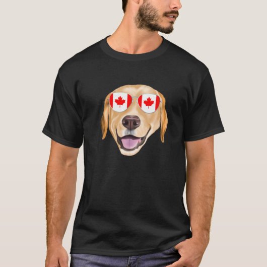 Canadian Flag Yellow Labrador Retriever Dog Canada Tシャツ (正面)