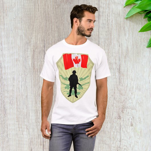 Canadian Soldier Tシャツ