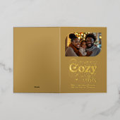 Candlelight Cozy Vibes Christmas Photo 箔シーズンカード (外側レイダウン)