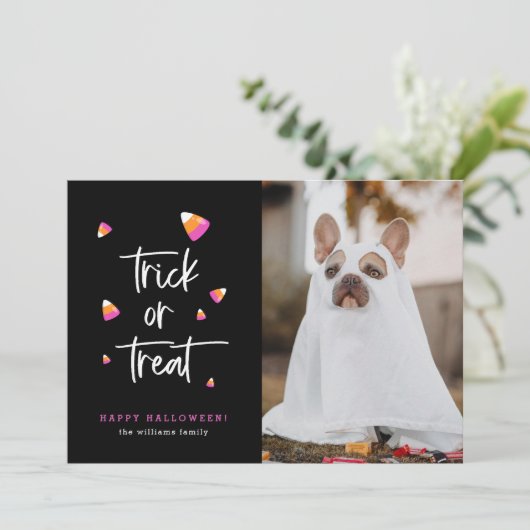 Candy Cornハロウィンフォトカードのトリックまたはトリートメント カード (スタンド正面)
