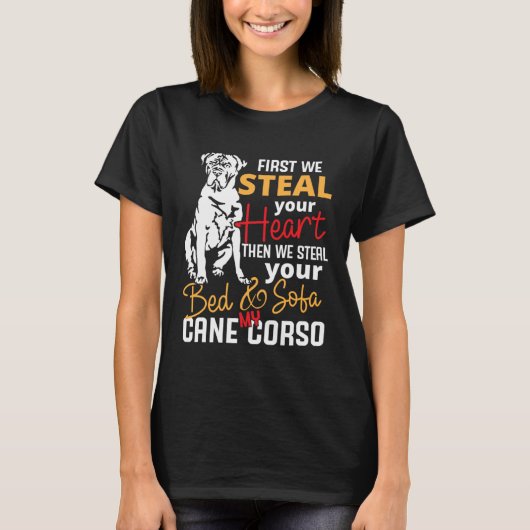 Cane Corso Heart Bed Sofa  Slogan Tシャツ (正面)
