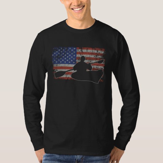 Canoeing Retro USA Flag Kayak 4th of July Canoe Tシャツ (正面)