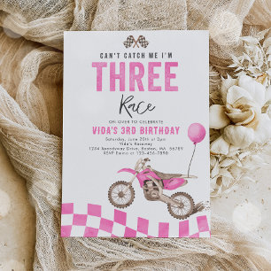 Can't Catch Me Dirt Bike Girl 3rd Birthdayパーティー 招待状