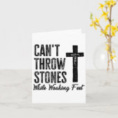 Can't Throw Stones While Washing Feet Motivational カード (黄色い花)
