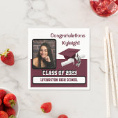 Cap & Diploma、Maroon & White Graduation スタンダードカクテルナプキン (インサイチュ)