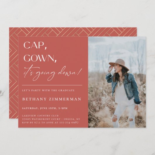 Cap Gown卒業式パーティーが行われている 招待状 (正面/裏面)