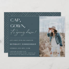 Cap Gown卒業式パーティーが行われている 招待状