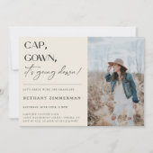 Cap Gown卒業式パーティーが行われている 招待状 (正面)