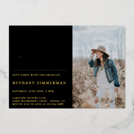 Cap Gown卒業式パーティーが行われている 箔招待状