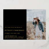 Cap Gown卒業式パーティーが行われている 箔招待状 (正面)