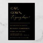 Cap Gown卒業式パーティーが行われている 箔招待状 (正面)