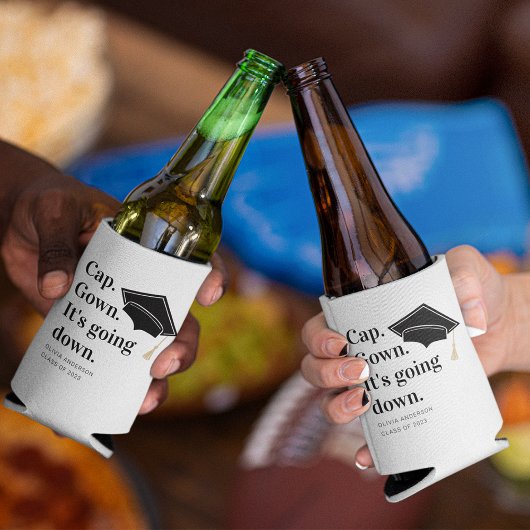 Cap Gown卒業式パーティーが行われている 缶クーラー