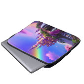Capa para laptop com paisagem magica de castelo ラップトップスリーブ (正面下部)