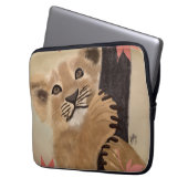 Capa para laptop filhote de leão brincando ラップトップスリーブ (正面左)