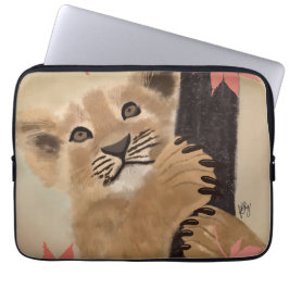 Capa para laptop filhote de leão brincando ラップトップスリーブ