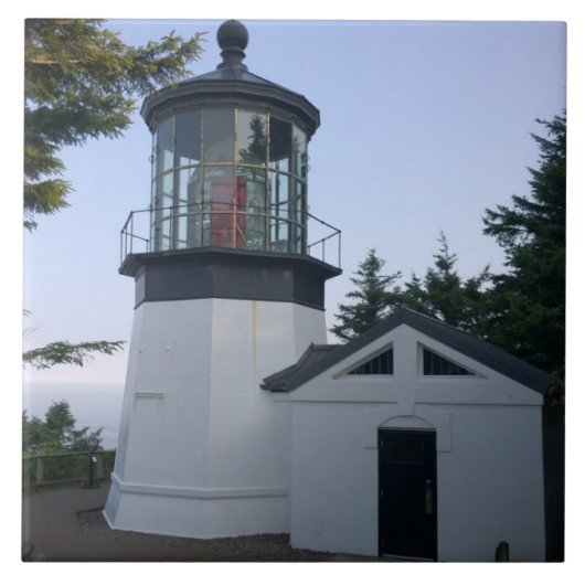 Cape Meares Lighthouse、または タイル (正面)