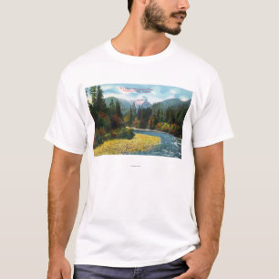 Capilanoのライオンおよび川の眺め Tシャツ