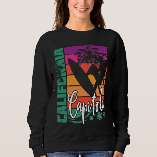 Capitola California Retro Sunset Beach Surfer Surf スウェットシャツ (正面)