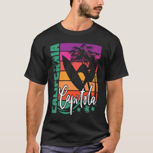 Capitola California Retro Sunset Beach Surfer Surf Tシャツ (正面)
