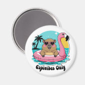 Capivara Estilosa no Verão com Boia Rosa マグネット (正面/裏面)