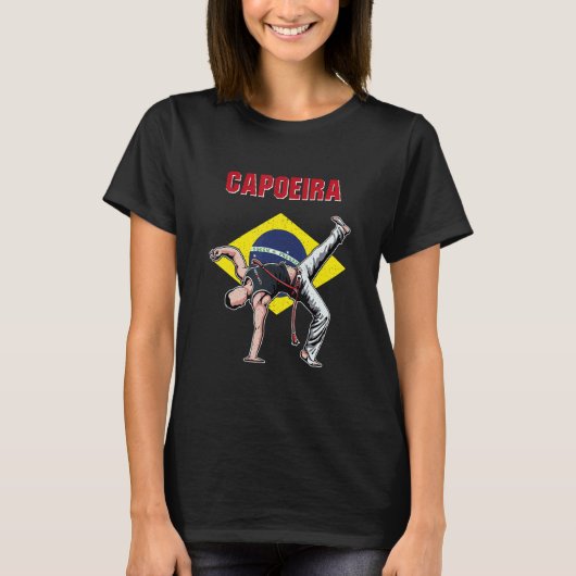 Capoeira Brazil dancer martial training athlete Tシャツ (正面)
