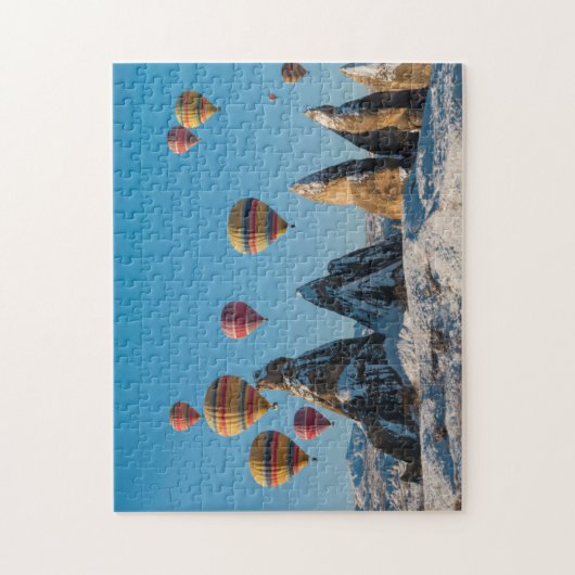 Cappadociaで風船のようにふくらむ熱気 ジグソーパズル (縦)